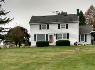 3745 Beaver Dam Rd, West Bend, WI 53090