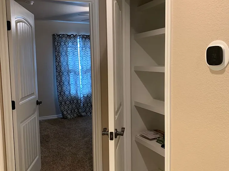 4301 Sandstone Dr — Photo 18