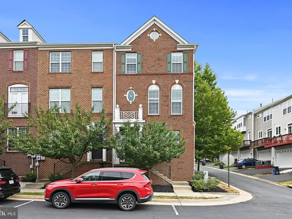 20664 Smollet Ter, Ashburn, VA 20147