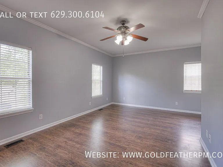 5888 Woodlands Ave — Photo 30