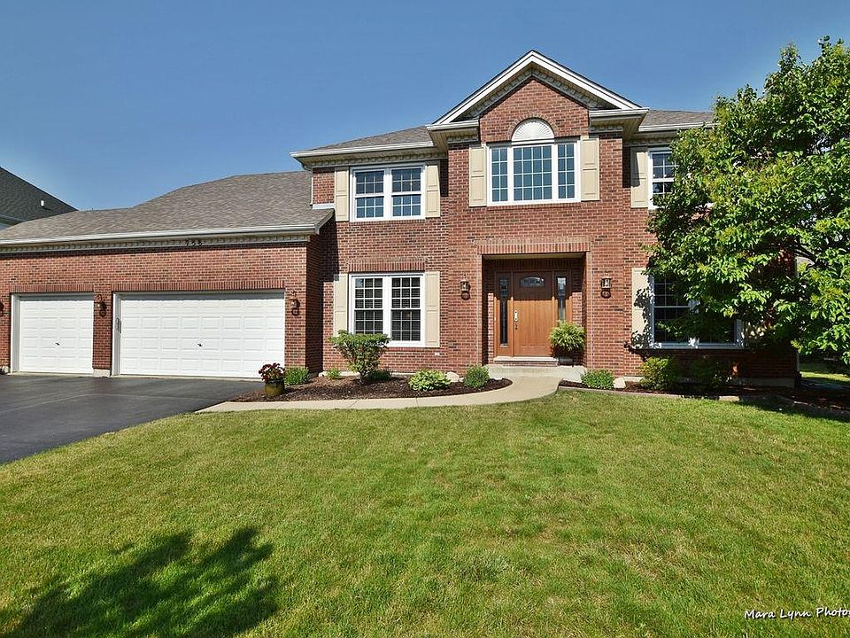 1st image of 758 Pinecreek Dr