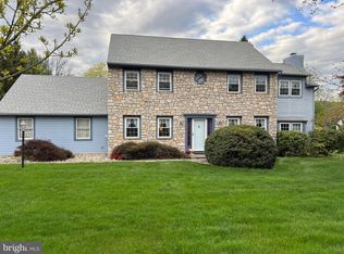 40 Hillendale Rd, Perkasie, PA 18944
