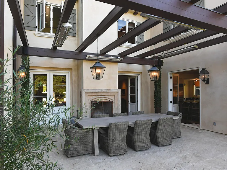 580 Parra Grande Ln — Photo 21