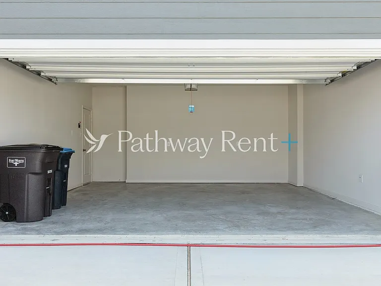 932 Crimson Wolf Rd — Photo 17
