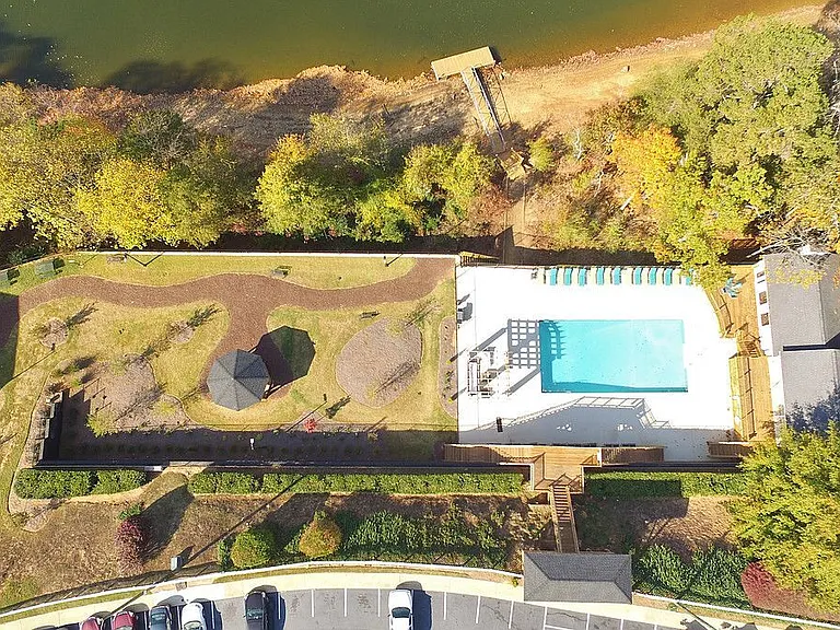 Edgewater on Lanier — Photo 20