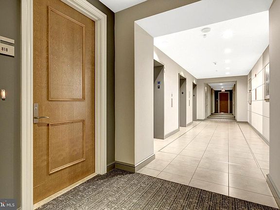 5th image of 11990 Market St Unit 818