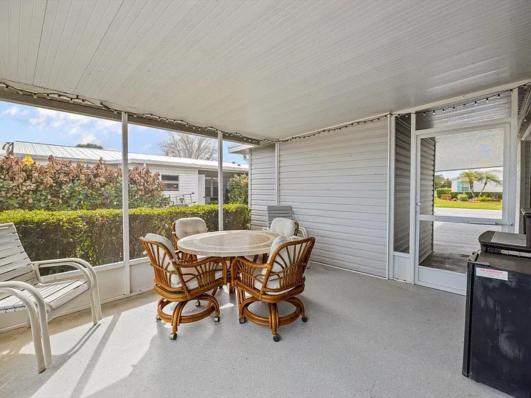 8032 Meadowlark Ln — Photo 27