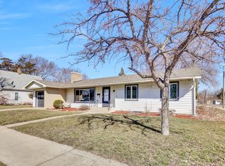 402 Wendell St, Paynesville, MN 56362
