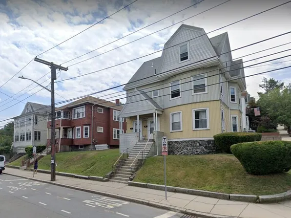 369 Boston Ave #2, Medford, MA 02155