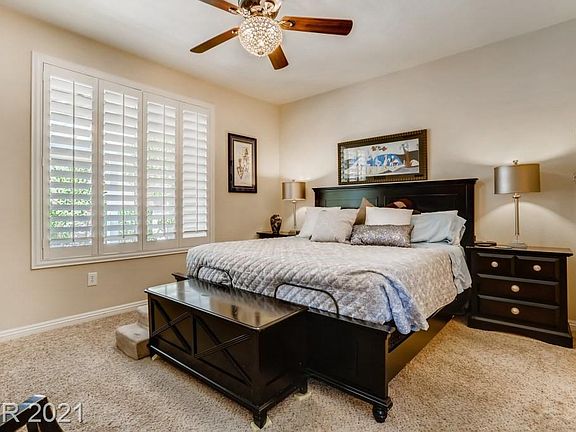 5th image of 5279 Progresso St