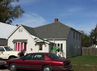 45 Judd St, Glenarm, IL 62536