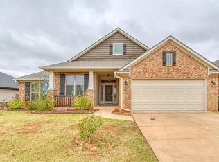3801 Painted Bird Ln, Norman, OK 73071