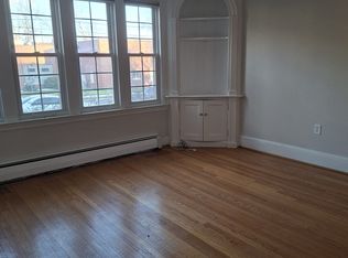 9 N Beacon St #1-2, Hartford, CT 06105