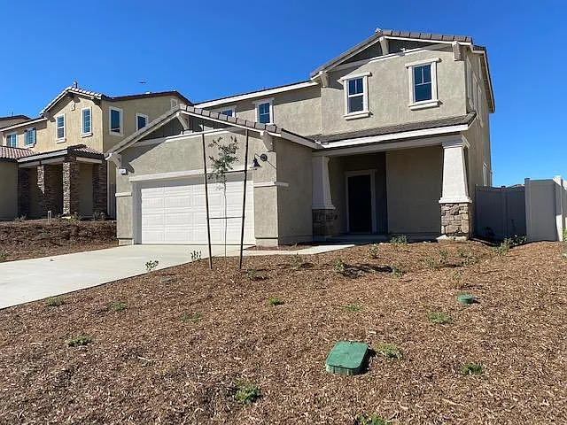 3 bed, 1722 sqft, $3,100 — Photo 2