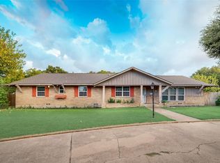 504 Bob White St, Desoto, TX 75115