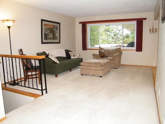3rd image of 2659 Richard Dr