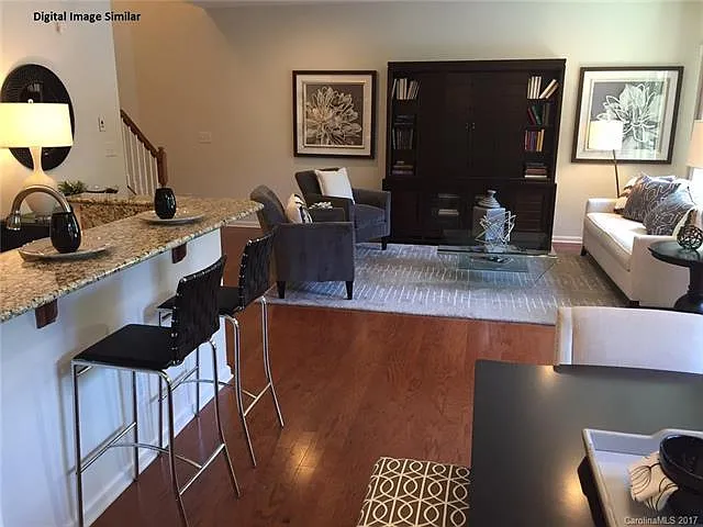 2438 Alyssa Ln — Photo 4
