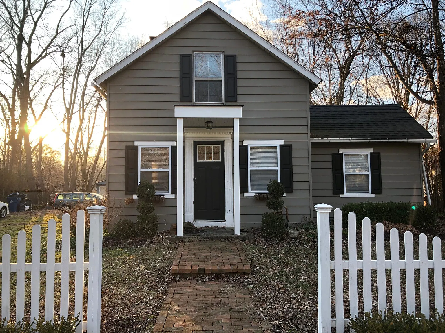 1 bed, 1100 sqft, $1,500 — Photo 1