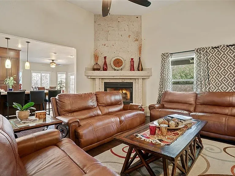 1154 Crystal Cove Pl — Photo 10