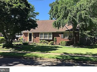 1012 Oakwood Rd, Haddonfield, NJ 08033