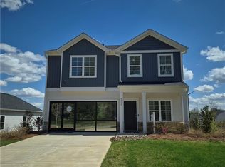 4736 Bell West Dr, Kernersville, NC 27284