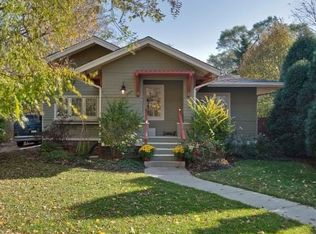 1319 Wesley Ave, Evanston, IL 60201