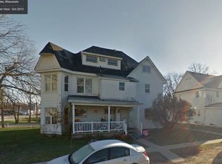 37 1st St #6, Darien, WI 53114