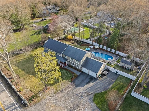 775 Forest St, Marshfield, MA 02050