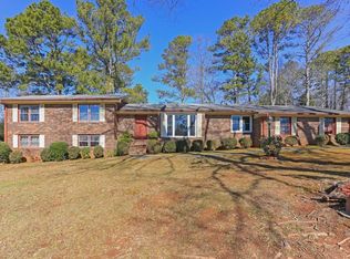 1113 Lincoln Dr, Marietta, GA 30066