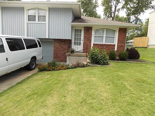 338 N Downey Ave Photo 1