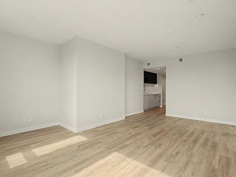 567 Emerson St #1204 — Photo 5