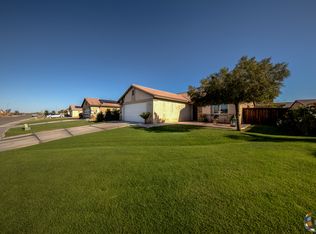 1048 Paseo Del Ocaso, Calexico, CA 92231