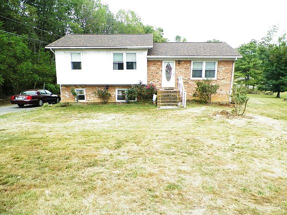 2nd image of 1290 N 13th St