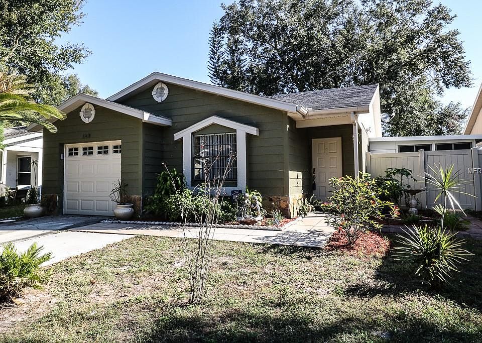 1st image of 13429 Laraway Dr
