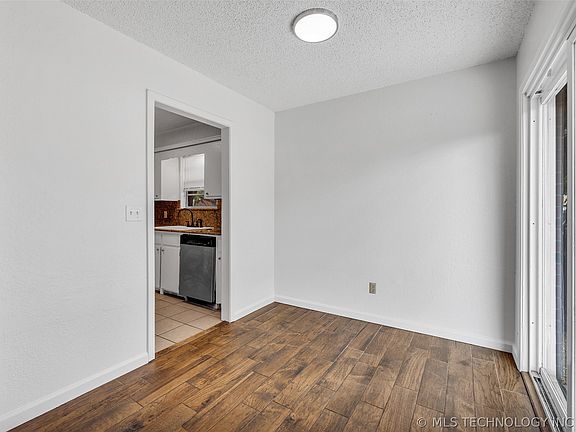 5th image of 501 W 26th St S