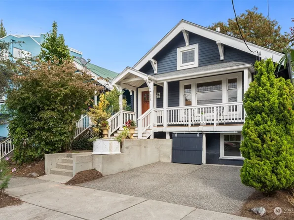 426 10th Avenue E, Seattle, WA 98102
