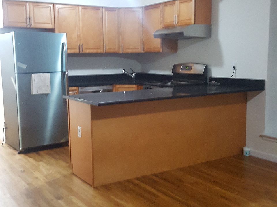 1st image of 7302 Ditmars Blvd