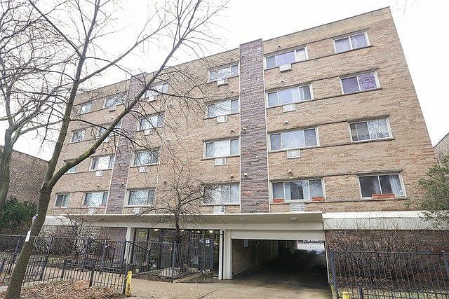 1st image of 1415 W Lunt Ave APT 206