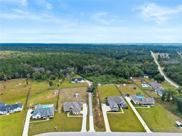 3397 Deer Crest Dr, Mobile, AL 36695