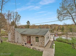 132 Lakeview Dr, Kingsley, PA 18826