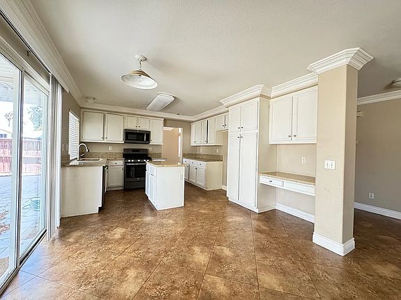 3rd image of 39480 Saint Honore Dr