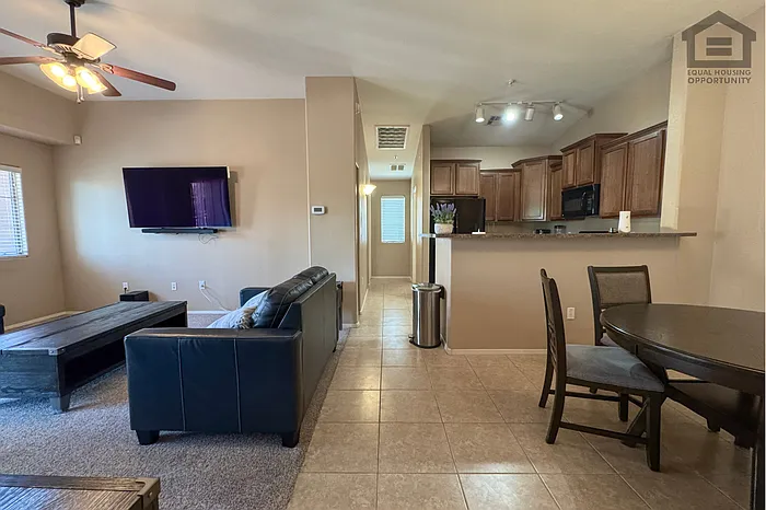 2727 N Price Rd #6 — Photo 7