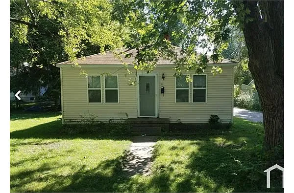 806 N Willis Ave photo 1