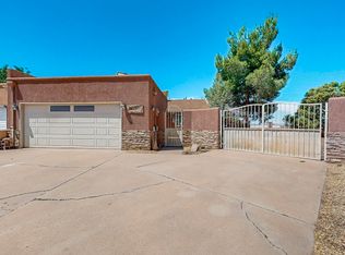4201 Whisperwood Pl NE, Albuquerque, NM 87109