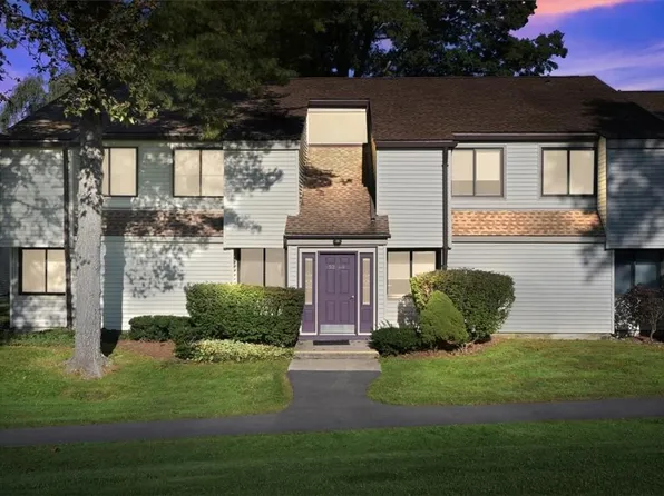 52 Jefferson Oval #A, Yorktown Heights, NY 10598