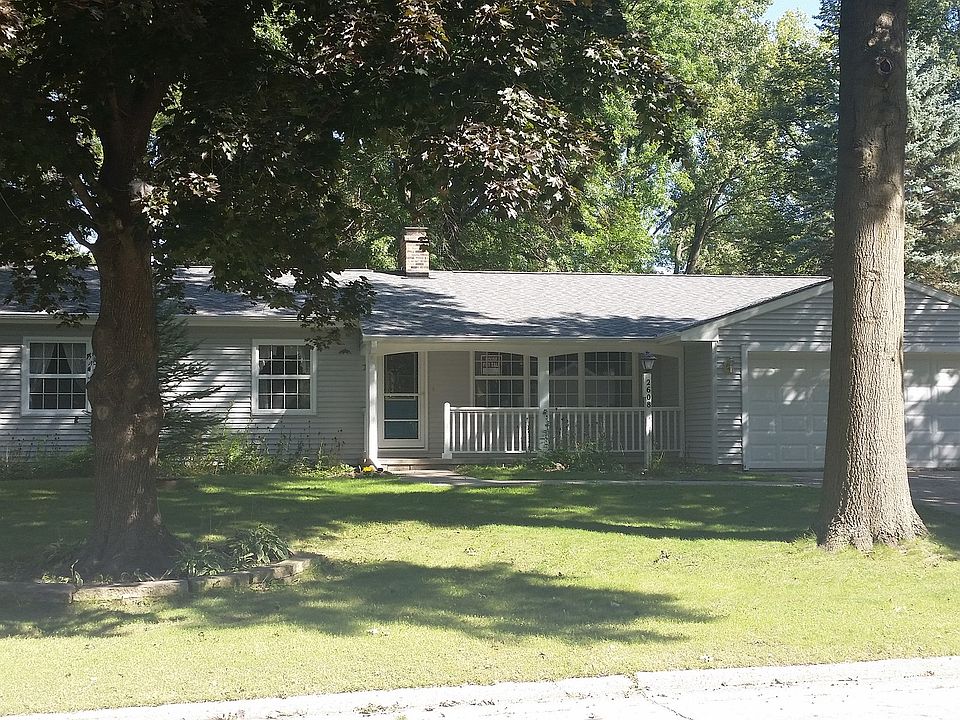 1st image of 2608 Pleasant Dr