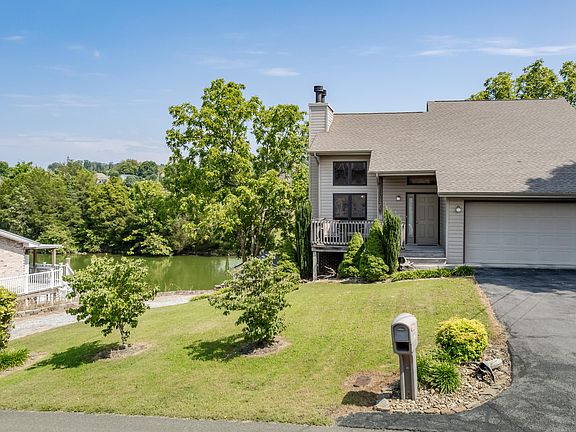 5th image of 120 Carter Dr