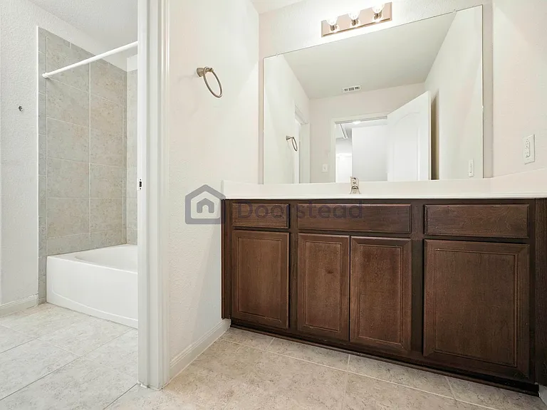 1217 Arizona Dr — Photo 23