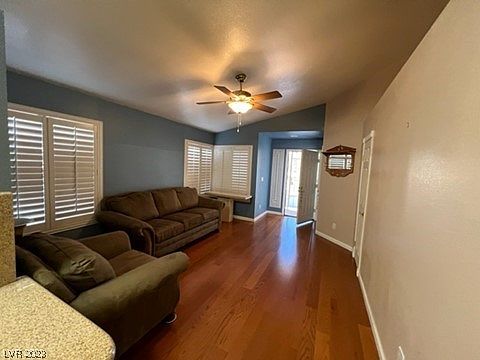 3rd image of 7123 Paradise Bay Dr
