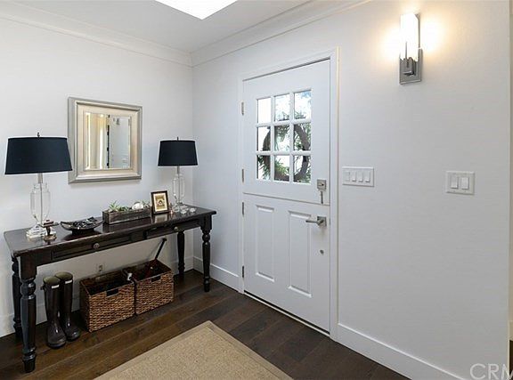 3rd image of 599 35th St